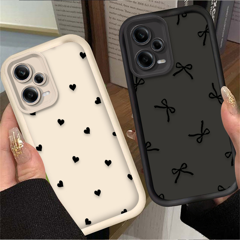 Xiaomi Redmi Note 14 - Schwarze Herz-Schleife Handyhülle für Xiaomi Redmi